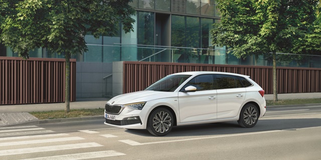 Skoda Scala TOUR Seitenansicht