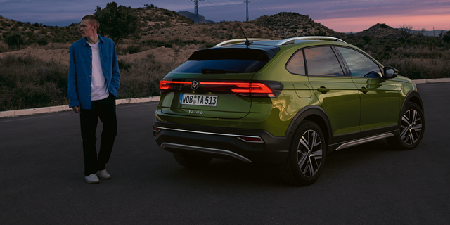 Der VW Taigo in der Heckansicht von Hahn Automobile zum Young Driver Special.