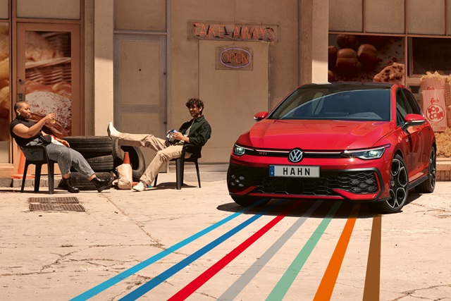 Roter VW Golf GTI