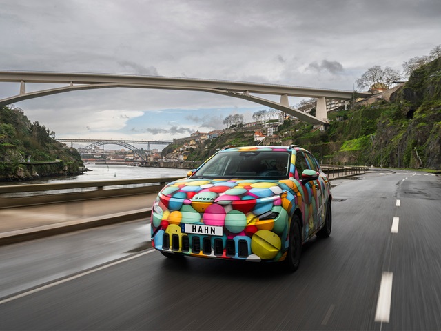 Škoda Epiq Erlkönig in der Frontansicht