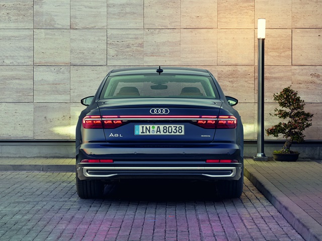 Audi A8 Heck