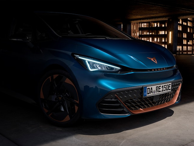 CUPRA Born Motorhaube