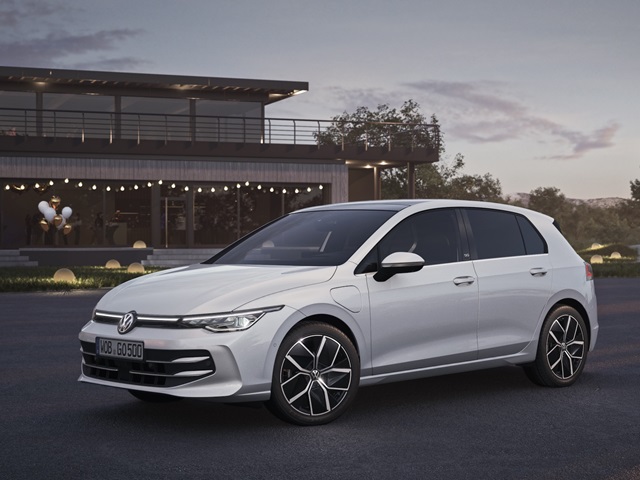 Seitenansicht des neuen Golf Edition 50