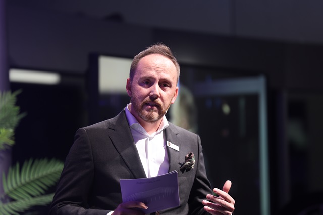 Adrian Blommer (Geschäftsführer des Porsche Zentrum Schwäbisch Gmünd)